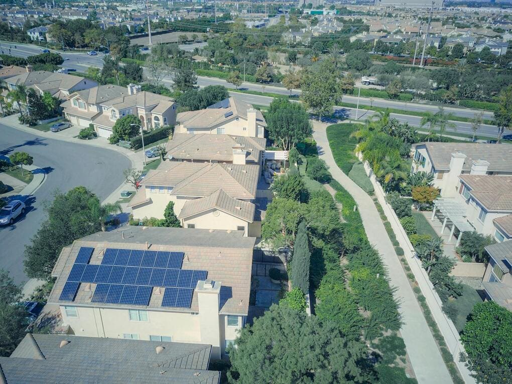 Paneles solares en Panamá: instalación profesional