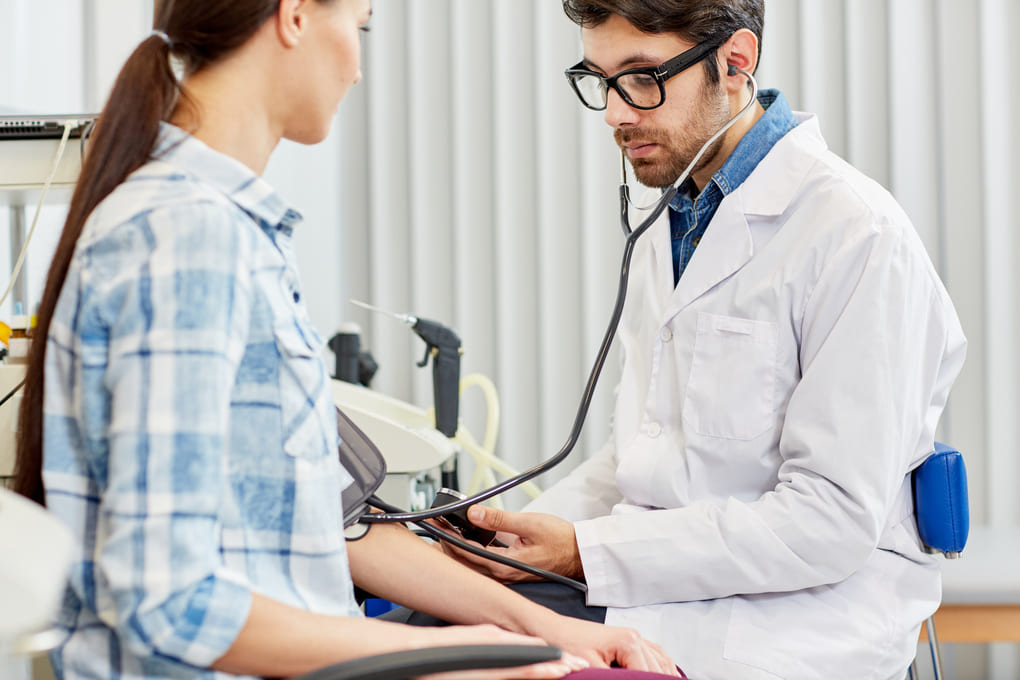 El impacto de la Nicardipina en la salud cardiovascular en Panamá